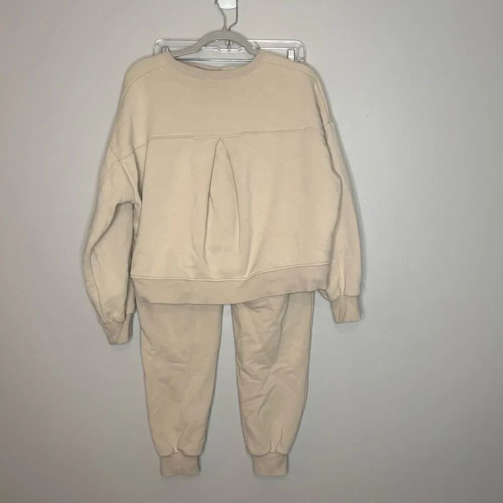 Zara Text Sweatsuit Set - Picture 5 of 6